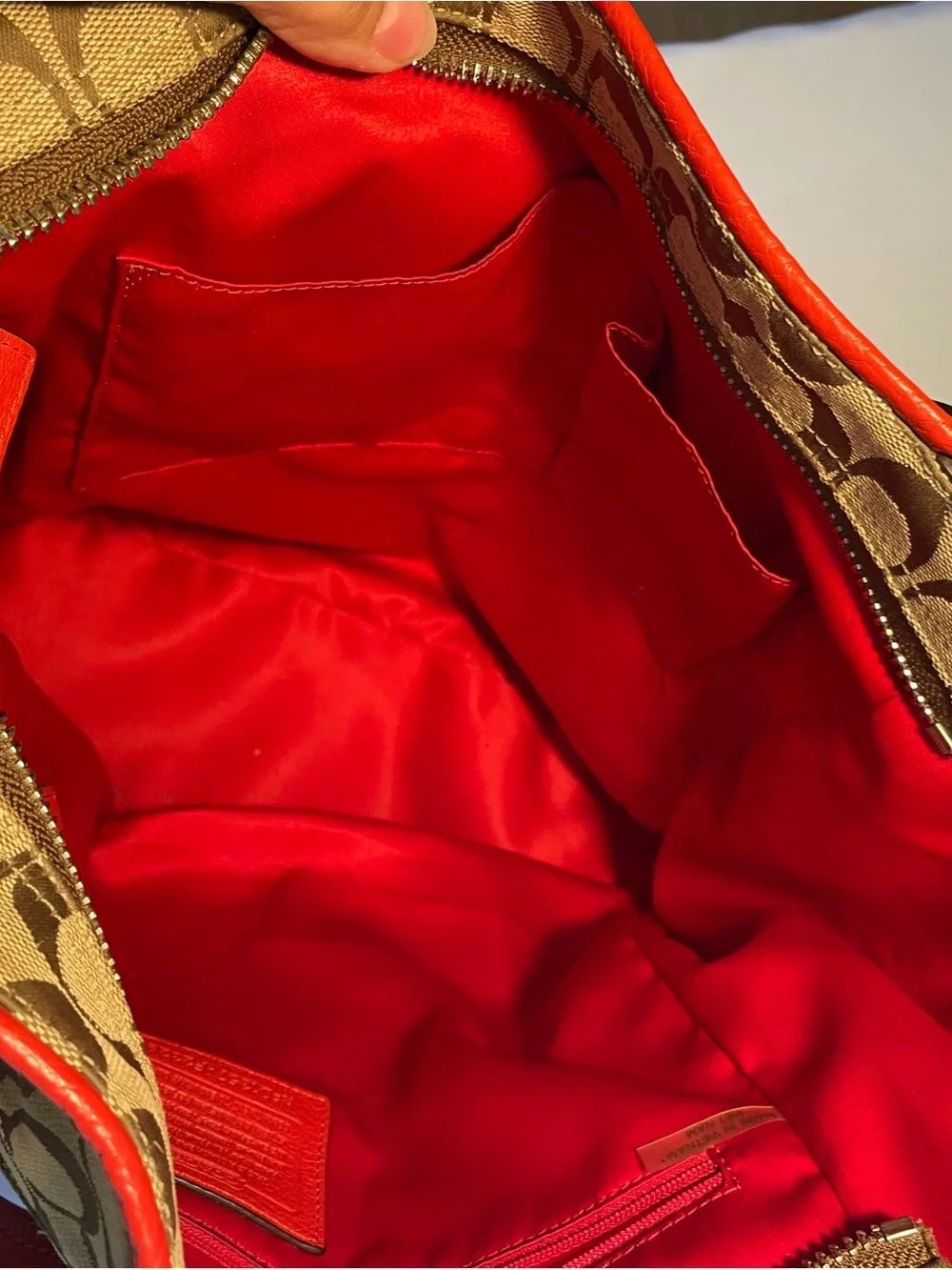 🔥 Coach Signature Jacquard Gallery Tote F23295 Red Leather Y2K